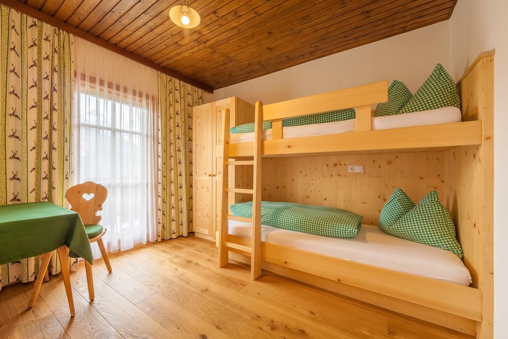 Berggasthaus Agritur Moserhof Braies  Εξωτερικό φωτογραφία
